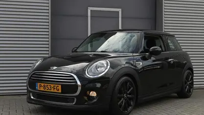 Occasion Mini Cooper Business 136 PK (100 kW) 2016 Zwart Hatchback