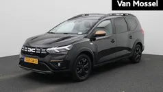 Zwart Gebruikt 2024 Dacia Jogger Extreme MPV | € 28.935 (Eerlijke prijs)