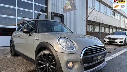 Occasion Mini Cooper Chili 2018 Grijs Hatchback