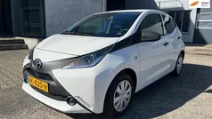 Gebruikt 2017 Toyota Aygo Hatchback | € 6.750 (Eerlijke prijs)