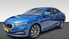 Gebruikt 2021 Skoda Octavia Business Line Hatchback | € 17.430 (Eerlijke prijs)