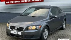 Grijs, metallic lak Gebruikt 2009 Volvo C30 Momentum Hatchback | € 1.999 (Eerlijke prijs)