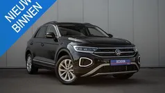 Gebruikt 2024 VW T-Roc Business SUV | € 31.375 (Super prijs)