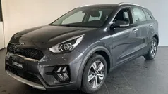 Grijs Gebruikt 2020 Kia Niro SUV | € 23.145 (Eerlijke prijs)