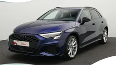Blauw, metallic lak Gebruikt 2024 Audi A3 Sportback e-tron Advanced Sedan | € 37.450 (Eerlijke prijs)