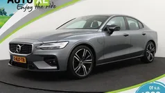 Grijs, metallic lak Gebruikt 2019 Volvo S60 R-Design Sedan | € 24.940 (Goede deal)