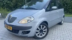Grijs Gebruikt 2007 Lancia Musa MPV | € 1.899 (Goede deal)