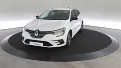 Wit Gebruikt 2024 Renault Mégane GrandTour Techno Stationwagen | € 27.900 (Eerlijke prijs)