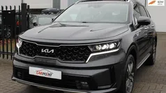 Grijs Gebruikt 2022 Kia Sorento SUV | € 42.900 (Eerlijke prijs)