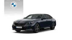 Gebruikt 2025 BMW 530e M Sport Sedan | € 80.681 (Eerlijke prijs)
