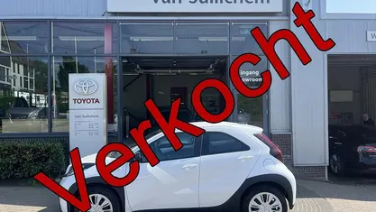 Gebruikt 2024 Toyota Aygo X Play SUV | € 17.500 (Eerlijke prijs)