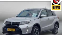 Gebruikt 2025 Suzuki Vitara Style SUV | € 28.400 (Eerlijke prijs)