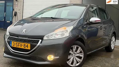 Occasion Peugeot 208 82 PK (60 kW) 2013 Grijs Hatchback