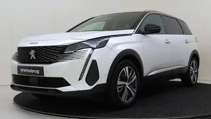 Gebruikt 2023 Peugeot 5008 Allure MPV | € 26.525 (Eerlijke prijs)