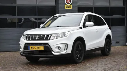 Wit Occasion 2019 Suzuki Vitara SUV | € 17.950 (Eerlijke prijs)
