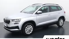 Grijs Gebruikt 2023 Skoda Karoq Business Line SUV | € 29.440 (Goede deal)
