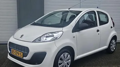 Occasion Peugeot 107 Access 68 PK (50 kW) 2013 Hatchback