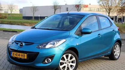 Occasion Mazda 2 75 PK (55 kW) 2012 Blauw Hatchback