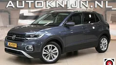 Grijs Gebruikt 2023 VW T-Cross Style SUV | € 25.995 (Eerlijke prijs)