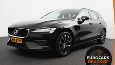 Gebruikt 2022 Volvo V60 Momentum Stationwagen | € 31.890 (Super prijs)