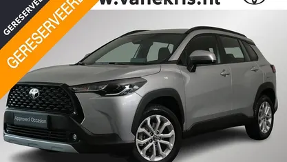 Occasion 2025 Toyota Corolla Cross Limited SUV | € 36.899 (Eerlijke prijs)
