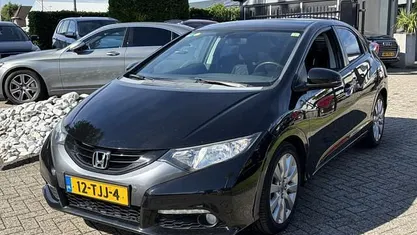 Zwart Gebruikt 2012 Honda Civic Sport Hatchback | € 4.950 (Eerlijke prijs)