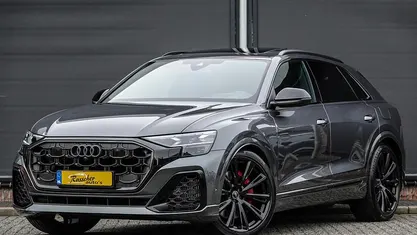 Grijs Gebruikt 2025 Audi Q8 S-Line SUV | € 105.950 (Goede deal)