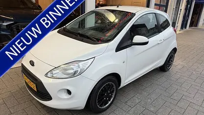Occasion 2012 Ford Ka Cool & Sound Edition Hatchback | € 2.199 (Eerlijke prijs)
