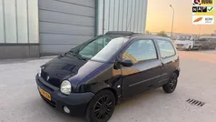 Paars Gebruikt 2004 Renault Twingo Hatchback | € 1.100 (Eerlijke prijs)