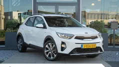 Gebruikt 2020 Kia Stonic SUV | € 15.940 (Eerlijke prijs)