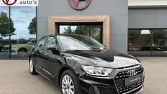 Hatchback Gebruikt 2024 Audi A1 Sportback S-Line Hatchback | € 29.945 (Eerlijke prijs)