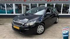 Zwart Gebruikt 2014 Peugeot 308 Access Hatchback | € 3.945 (Eerlijke prijs)