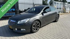 Grijs Gebruikt 2009 Opel Insignia Sport Hatchback | € 1.950 (Eerlijke prijs)