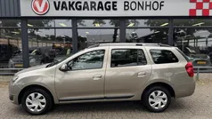 Bruin Gebruikt 2013 Dacia Logan MCV Lauréate MPV | € 4.950 (Eerlijke prijs)
