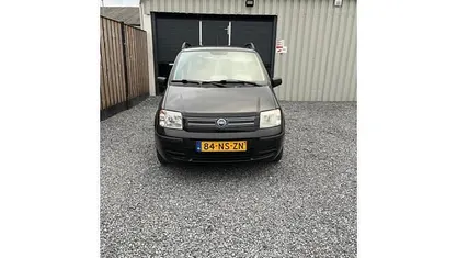 Gebruikt 2004 Fiat Panda Emotion Hatchback | € 1.450 (Eerlijke prijs)