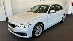 Wit Gebruikt 2016 BMW 320 Executive Sedan | € 16.450 (Goede deal)