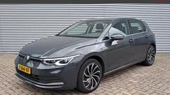 Grijs metallic Gebruikt 2020 VW Golf VII Style Hatchback | € 20.495 (Eerlijke prijs)