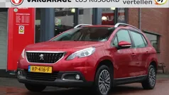 Rood Gebruikt 2017 Peugeot 2008 SUV | € 11.295 (Eerlijke prijs)