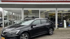 Zwart Gebruikt 2022 Renault Mégane GrandTour Intens Stationwagen | € 17.950 (Goede deal)