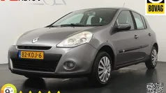 Grijs Gebruikt 2009 Renault Clio II Business Hatchback | € 3.245 (Eerlijke prijs)