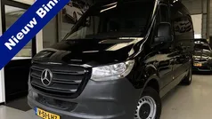 Zwart Gebruikt 2022 Mercedes Sprinter Van | € 31.950 (Eerlijke prijs)