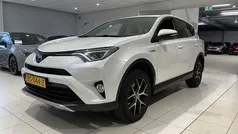 Gebruikt 2017 Toyota RAV4 Style SUV | € 24.950 (Eerlijke prijs)