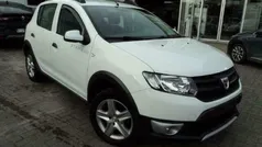 Gebruikt 2015 Dacia Sandero Stepway Hatchback | € 9.495 (Eerlijke prijs)