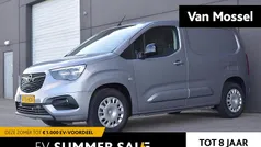 Grijs Gebruikt 2024 Opel Combo-e Life Van | € 25.940 (Eerlijke prijs)