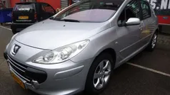 Grijs Gebruikt 2007 Peugeot 307 Hatchback | € 1.999 (Eerlijke prijs)