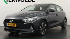 Grijs Gebruikt 2022 Hyundai i20 Comfort Hatchback | € 16.795 (Eerlijke prijs)
