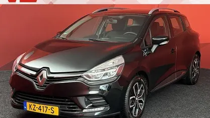 Occasion Renault Clio GrandTour Zen 90 PK (66 kW) 2016 Zwart, metallic lak Stationwagen