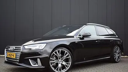 Occasion 2019 Audi A4 S-Line Stationwagen | € 20.950 (Eerlijke prijs)