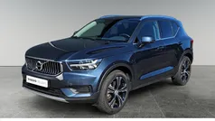 Blauw, metallic lak Gebruikt 2022 Volvo XC40 Inscription SUV | € 32.950 (Eerlijke prijs)