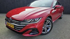 Rood Gebruikt 2023 VW Arteon Business+ Hatchback | € 36.950 (Goede deal)
